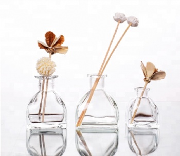 wholesale 30ml aroma decorative glass reed diffuser bottle sticks holder diffuser for home decoration